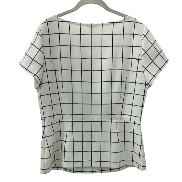 ✨ CLEAR OUT SALE ✨ Ann Taylor Windowpane Short Sleeve Blouse - Picture 2 of 5